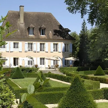 Domaine De La Barde - Chateaux & De France Hotel Le Bugue